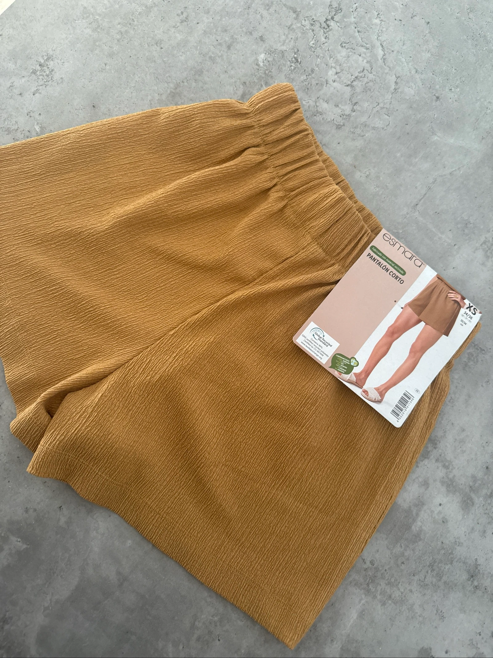 Pantalón corto 